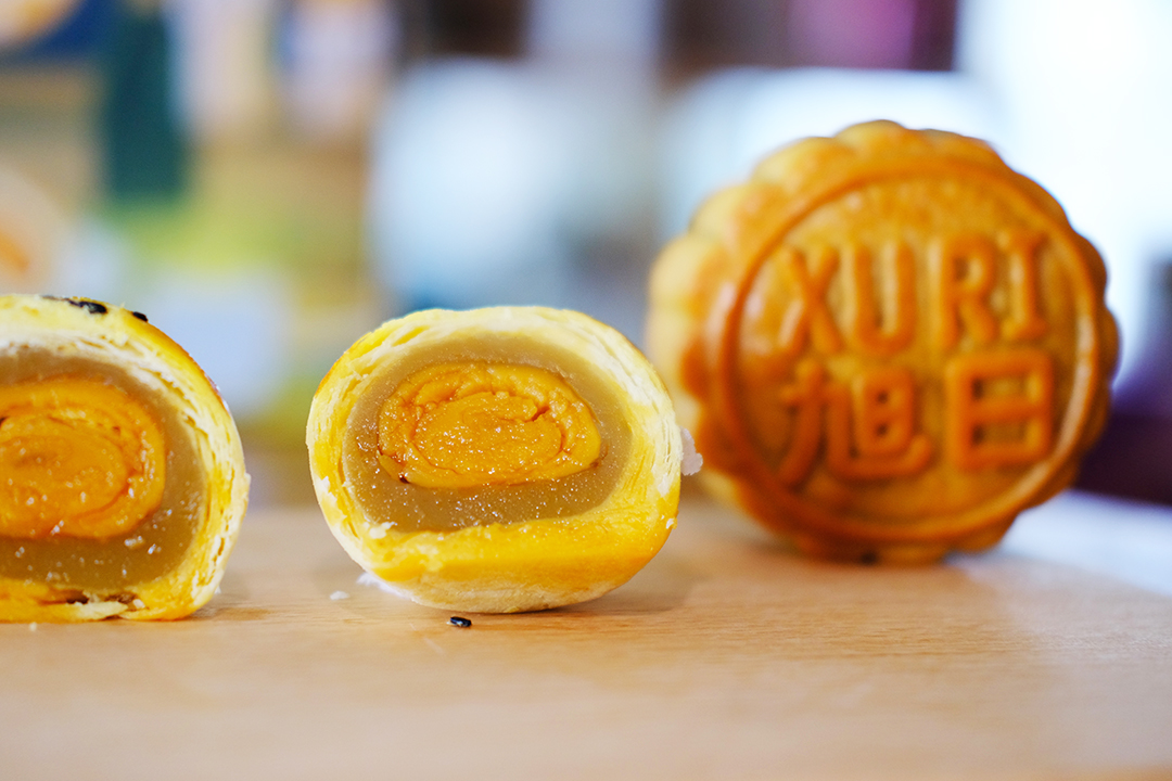 使用了旭日咸鸭蛋黄的月饼