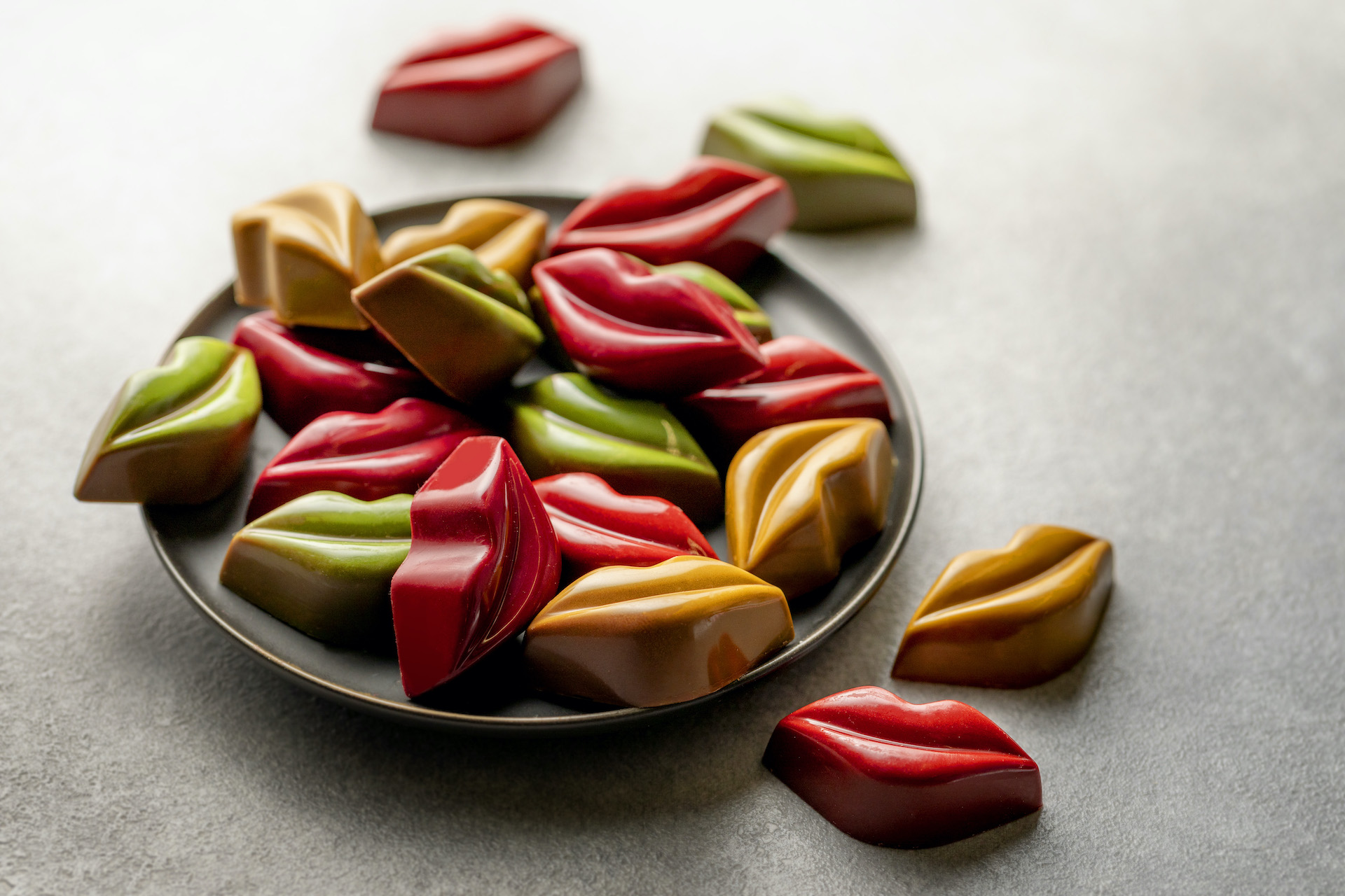 爱百瑞产品应用于糖果及巧克力中