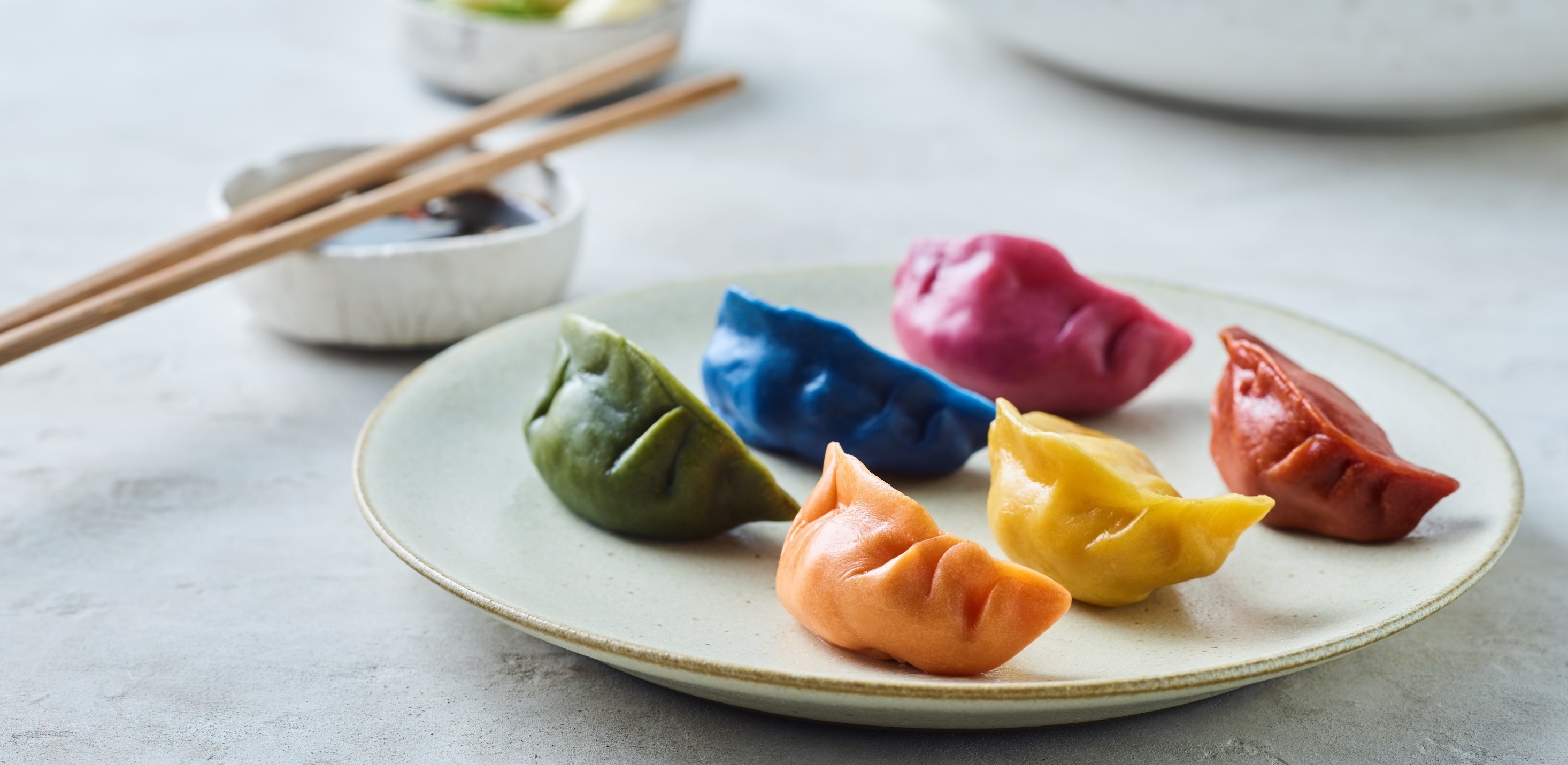 五颜六色的饺子