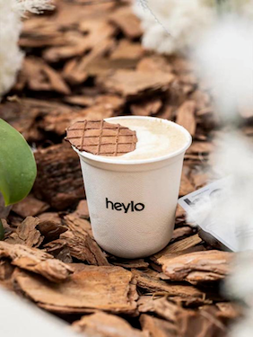 「情书」创意咖啡