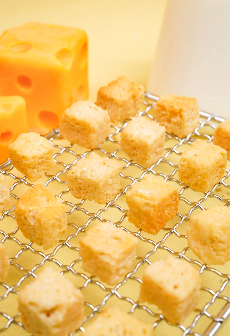 厚厚奶酪面包丁