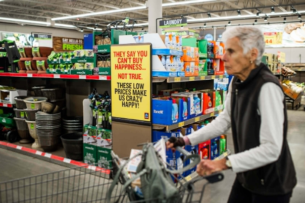 aldi超市生活用品区