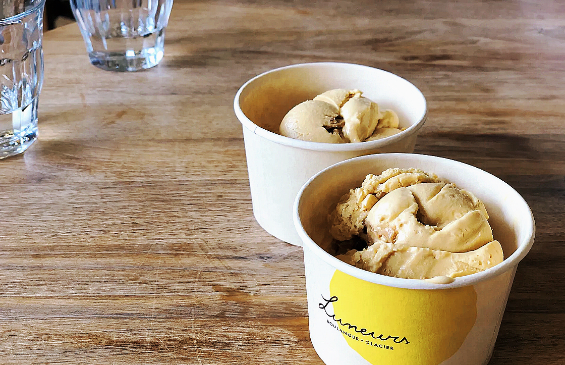 焦糖海盐口味冰激凌杯